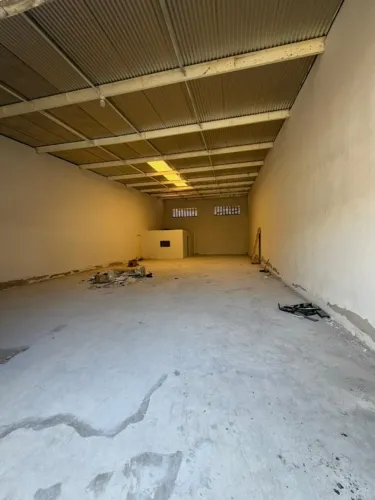 GALPÃO COMERCIAL CASTELÃO INDUSTRIAL COMÉRCIO LOGISTICS