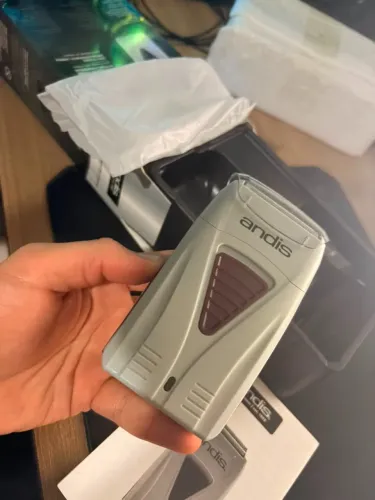 Shaver Andis Máquina De Corte Profoil Lithium