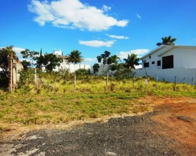 Terreno à venda no Bairro Altamira em Uberlândia