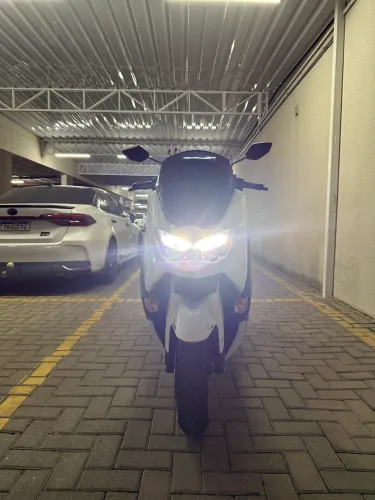 Yamaha Nmax NOVÍSSIMA 31km 