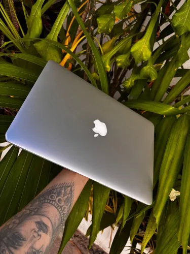 MacBook Air, Intel core i5
