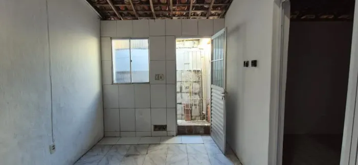 CASA 2 QUARTOS - ALUGUEL CORDEIRO