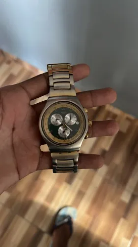 Swatch cara verde 