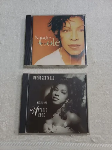 02 CDs da cantora Natalie Cole