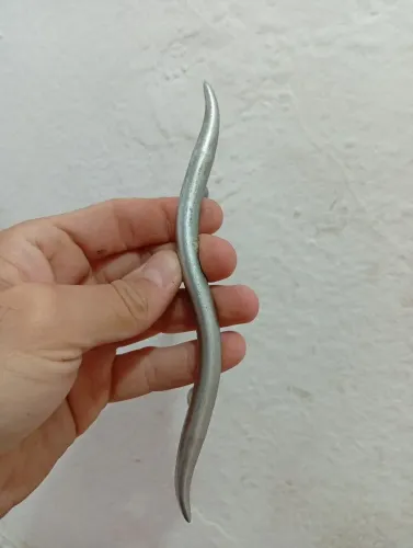 Lote Com 15 Puxadores Vintage De Metal Maciço Para Móveis