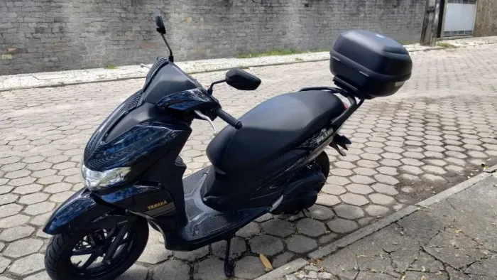 Yamaha Fluo 125 ABS 2023/2024 - Apenas 2.800 km - Estado de Zero