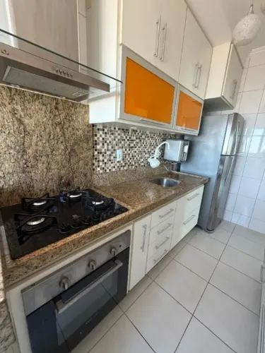 Excelente apartamento com planejados e suíte para locação- Zona Sul de SJC