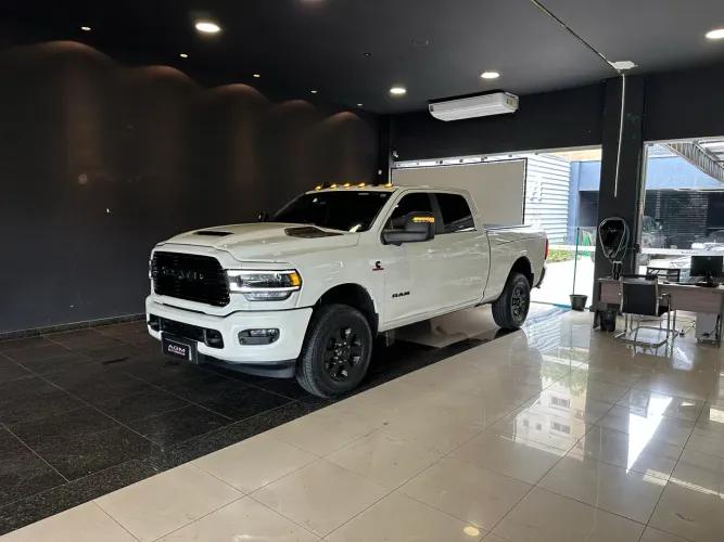 Ram 3500 Laram.6.7 Night Ed.tb CD 4X4 Die. 2024