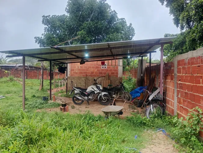 Terreno com kitnet
