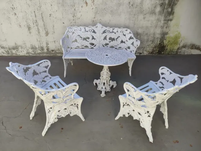 Conjunto de cadeiras para jardim/ área externa