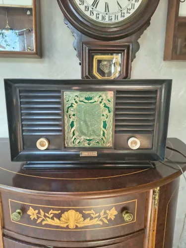 Rádio antigo