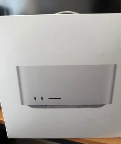 Mac Studio m4 Max | 2TB | 64 GB 
