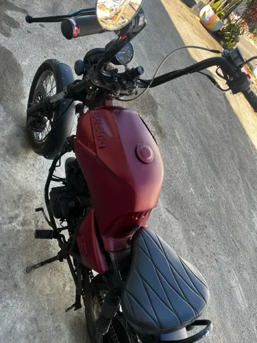 Entruder 250 customizada