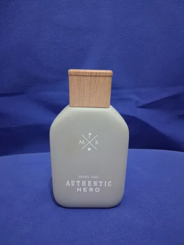 Perfume Authentic Hero
