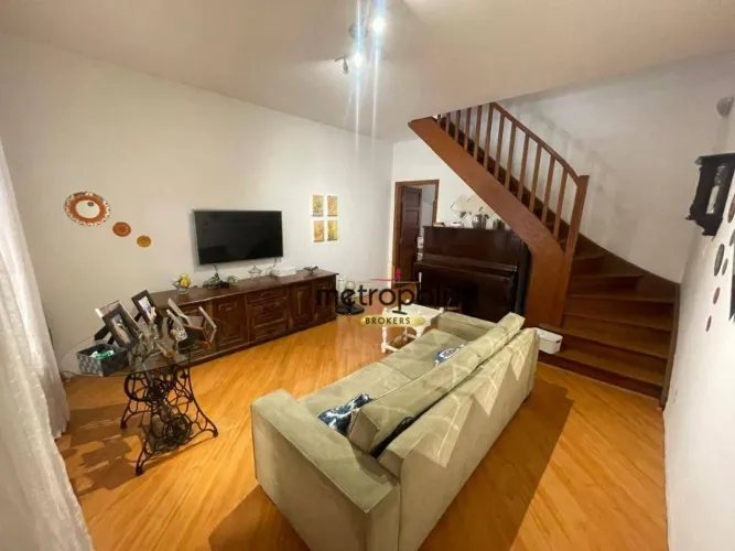 Sobrado com 3 dormitórios à venda, 146 m² por R$ 885.000,00 - Vila Santa Teresa - Santo An