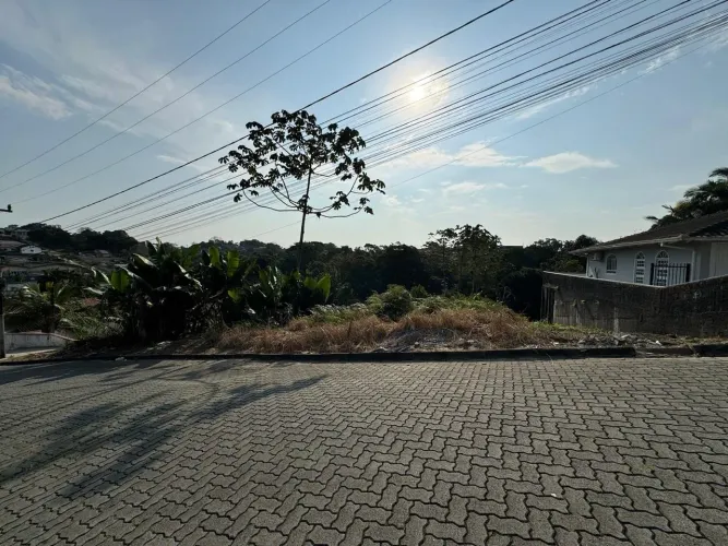 Terreno à venda em Joinville-SC, bairro Itaum, 635m² de área total