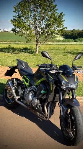 Kawasaki Z900 Impecável