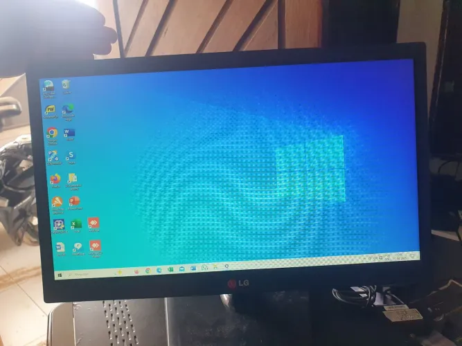 Monitor LG led 20 polegadas 