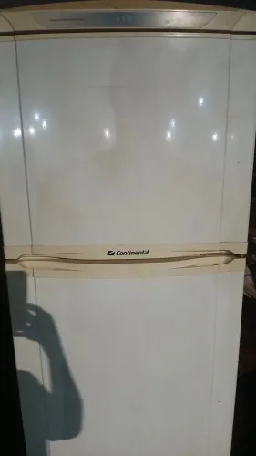 Geladeira continental 400 L