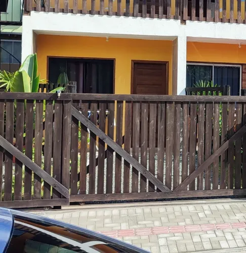 Aluguel Anual em Piçarras SC Kitnet tipo Studio com Mobilia