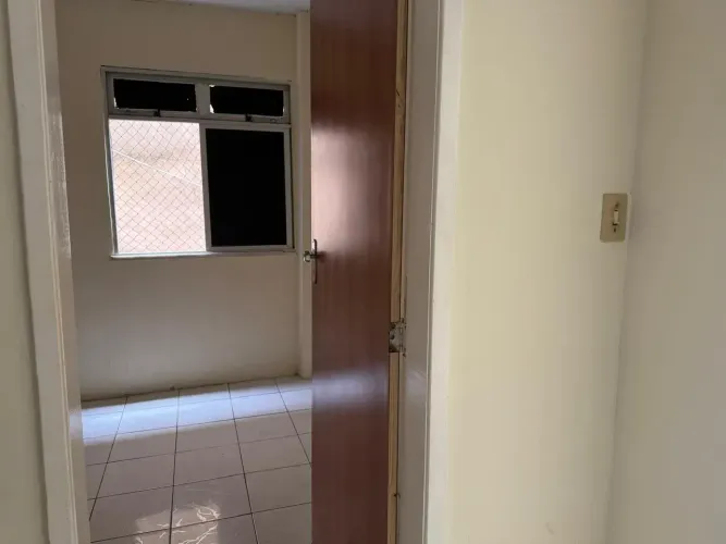Apartamento 1/4 sala amplo vista mar