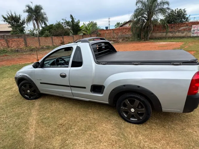 Chevrolet Montana 1.4 8V Conquest Econoflex 2P 2009