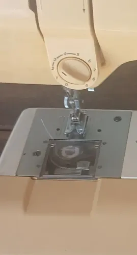 Máquina de costura