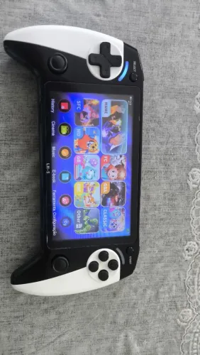 Vendo vídeo game portátil 10.000 jogos