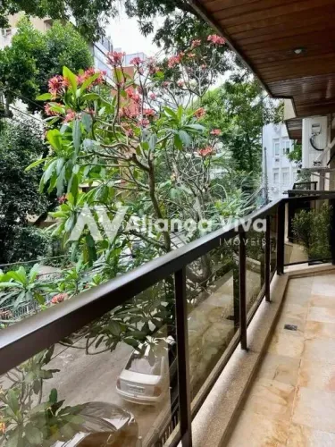 Jardim Botânico | Apartamento 4 quartos, sendo 1 suite