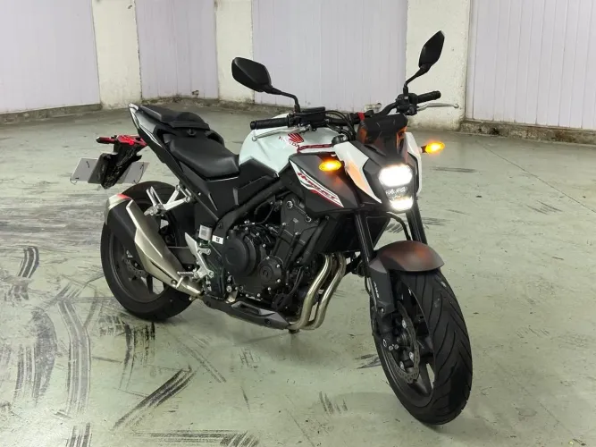 Honda CB 500 HORNET 2026