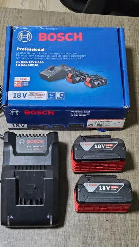 Bateria bosch 18v 4ah + carregador gal 18v 40
