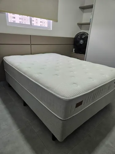 Cama + colchão Divino Springs Probel Prime