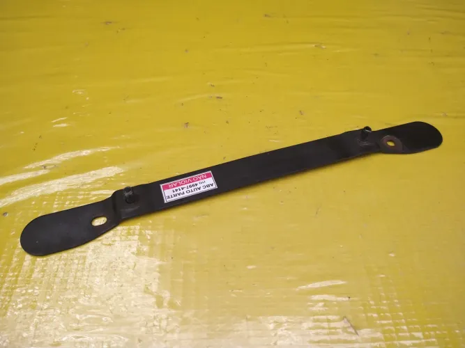 Suporte De Placa Dianteiro Toyota Corolla Xei 2001 Perto Perto