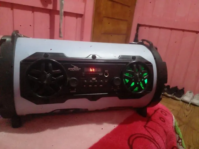 Caixa de som bluetooth