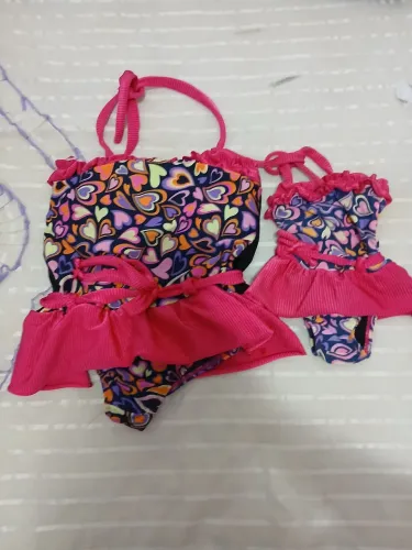 Moda praia mae e filha