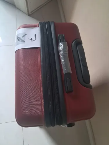 Mala vermelha 23kg