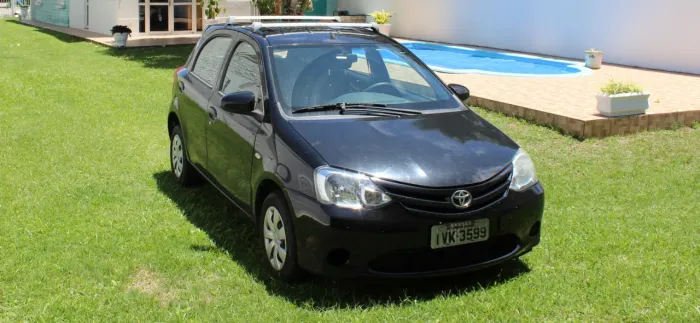Toyota Etios XS 1.5 Flex 16V 5P Mec. 2014