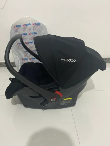 Bebê conforto KIDDO