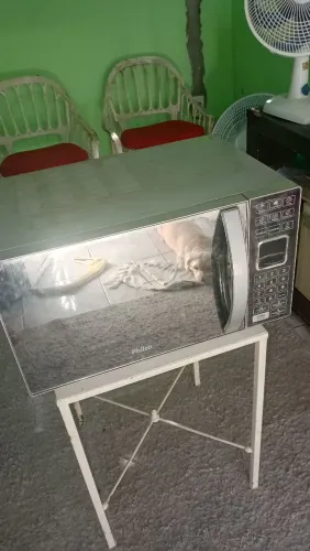 Micro ondas com defeito