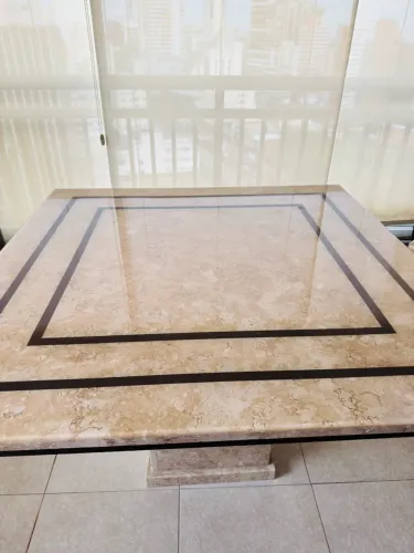 Mesa de jantar 