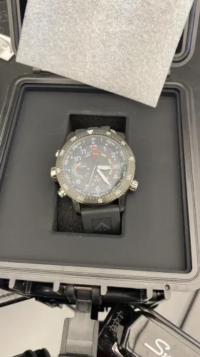 Relógio Citizen Promaster Altichron Eco-drive BN5058-07E