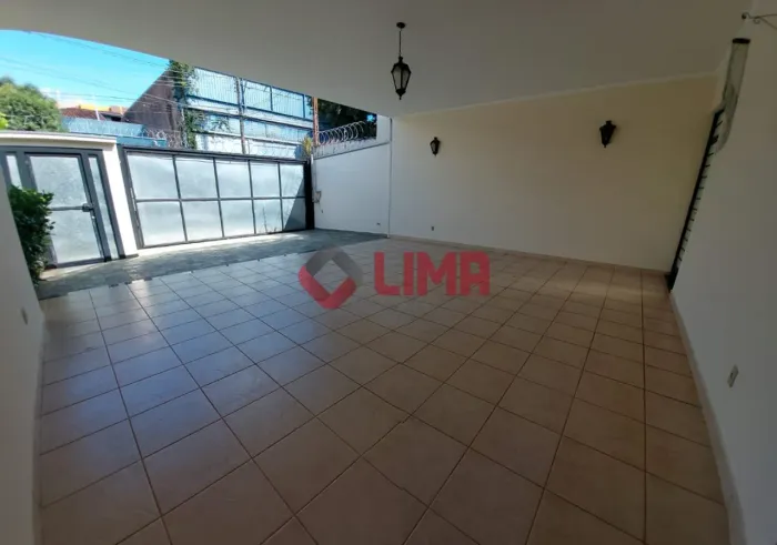 Casa para aluguel com 280 m² e 4 quartos em Vila Guedes de Azevedo, Bauru - SP