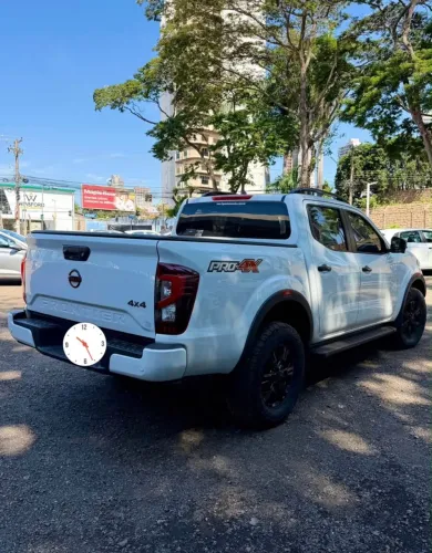 Nissan Frontier Pro4x CD 4X4 2.3 Bi-TB Die. AUT 2024