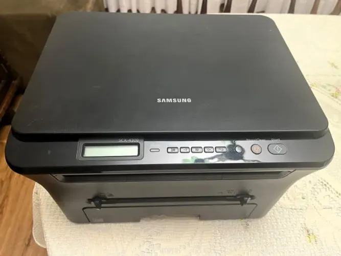 Impressora Samsung a laser (SCX-4300)