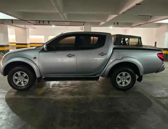 Mitsubishi L200 2008