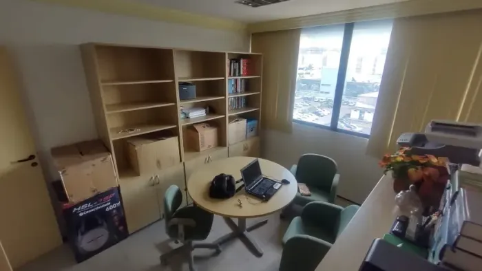 Sala Comercial 40m² e 100% Mobiliado no Condominio Atrium Aleixo