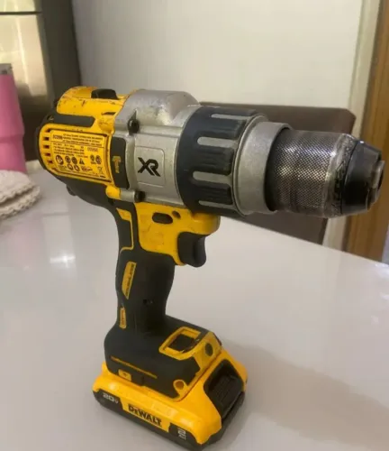 Parafusadeira e furasadeira dcd996 dewalt