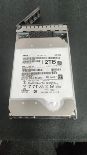 HD Enterprise 3.5" 12TB Tera HGST HUH721212ALE601 funcionando 100% SN8CG1GNVE 7200rpm 6Gbs