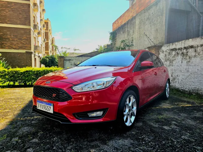 Ford Focus 1.6 S/se/se Plus Flex 8v/16v 5P 2016