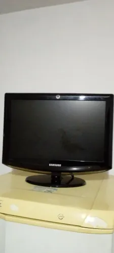Monitor Samsung 19 polegadas CFTV